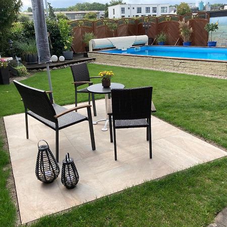 Ferienwohnung Schwarz Sersheim Εξωτερικό φωτογραφία